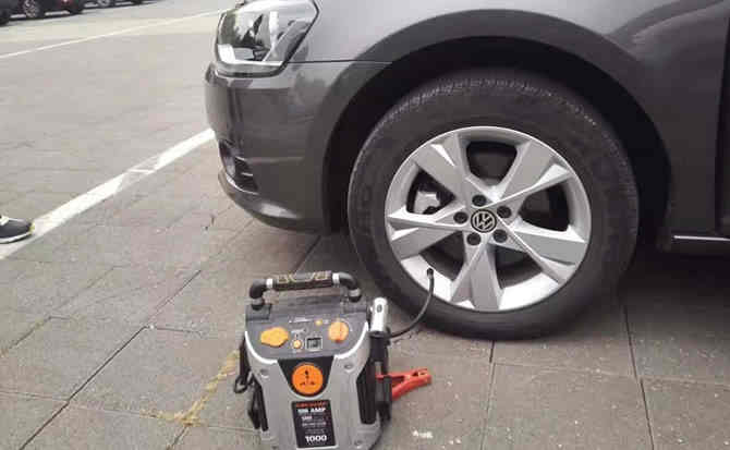 九江汽车搭电案例