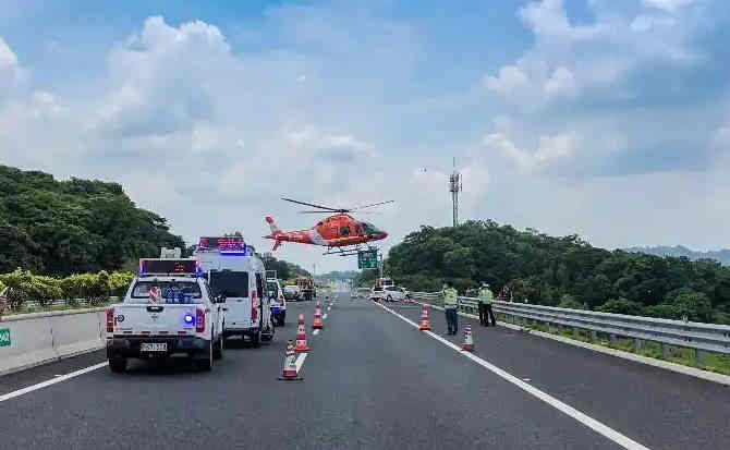 九江高速公路汽车救援案例